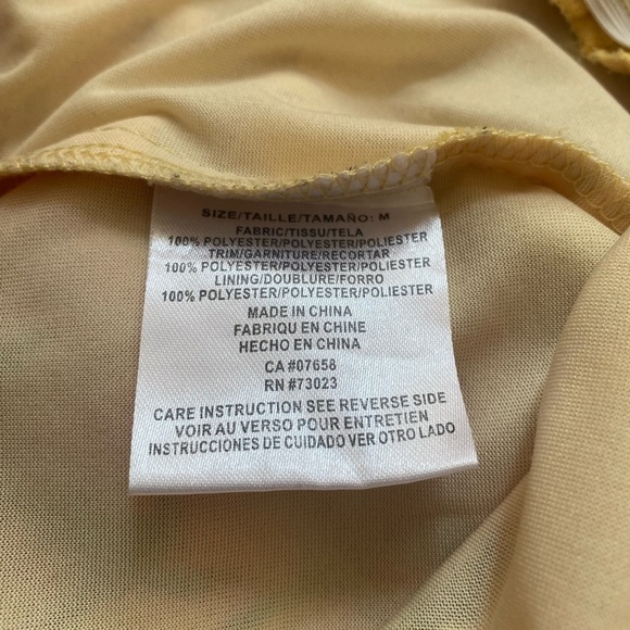 PARISIAN Collection Floral Romper - Picture 11 of 11